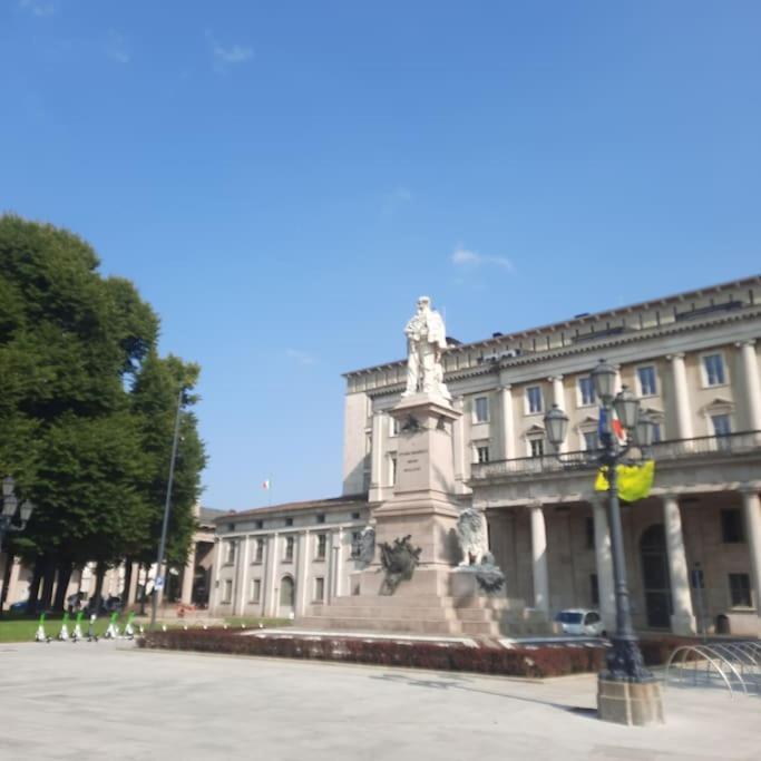 Apartament Solemahouse - The Bright Attic Bergamo